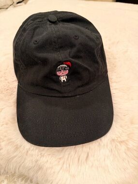 Children's Black Baseball Cap with Embroidered Character